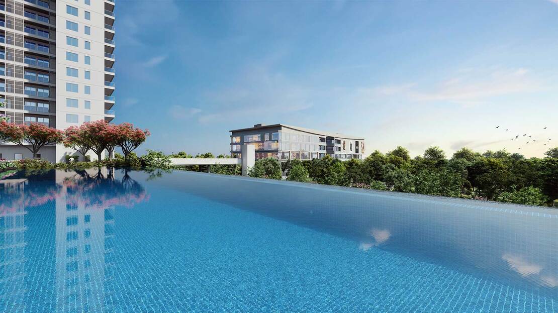DLF One Midtown Swimming pool